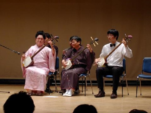 ���w�̉�ŎO������e���|�{����